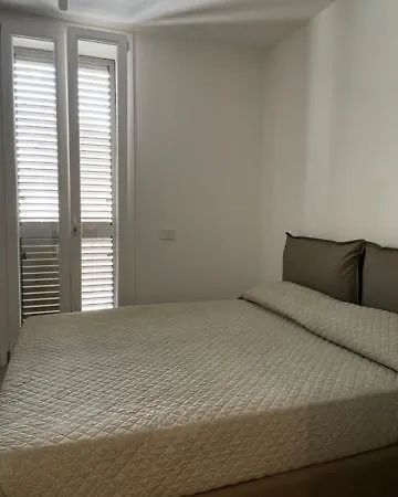 Domus Mazzini Апартаменты Каттолика